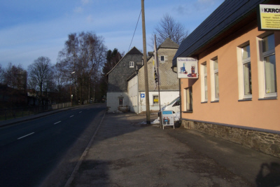 Ausarbeiten am Haus an der B169 