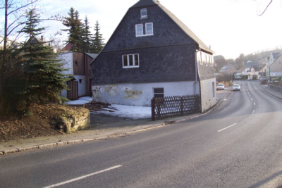 Ausarbeiten am Haus an der B169 