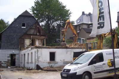 Ausarbeiten am Haus an der B169 