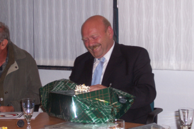 Vertragsunterzeichnung in Ungarn