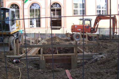 Die Versorgungsleitung der Brauerei wird gebaut