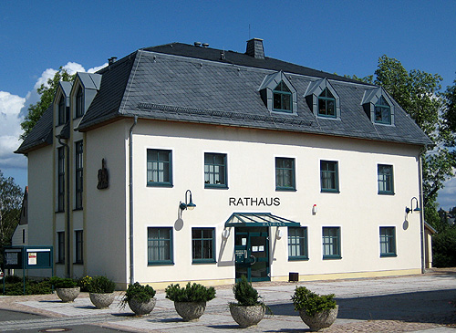 rathaus der gemeinde steinberg